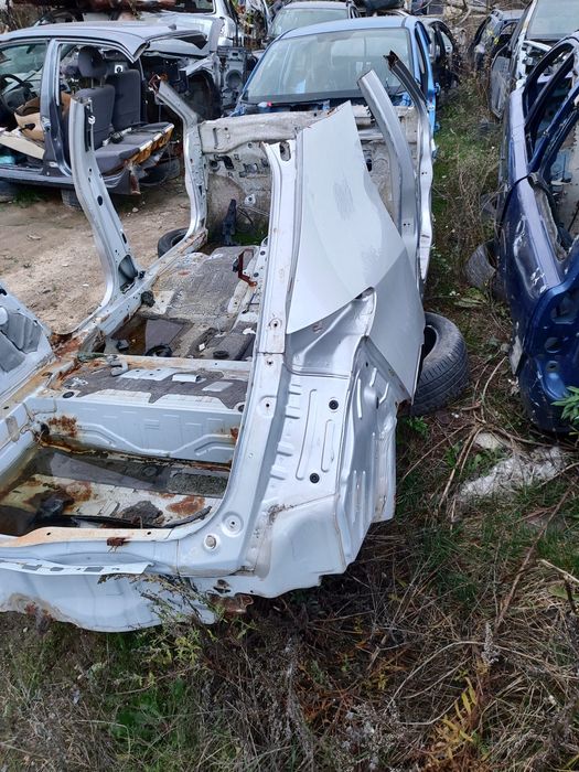 Задняя передняя четверть крыша Honda Civic 5D,  разборка