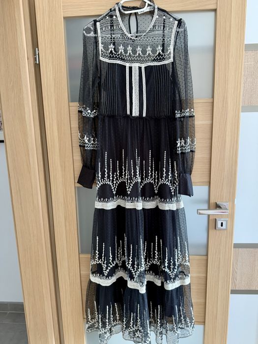 Koronkowa sukienka zara  boho falbanki