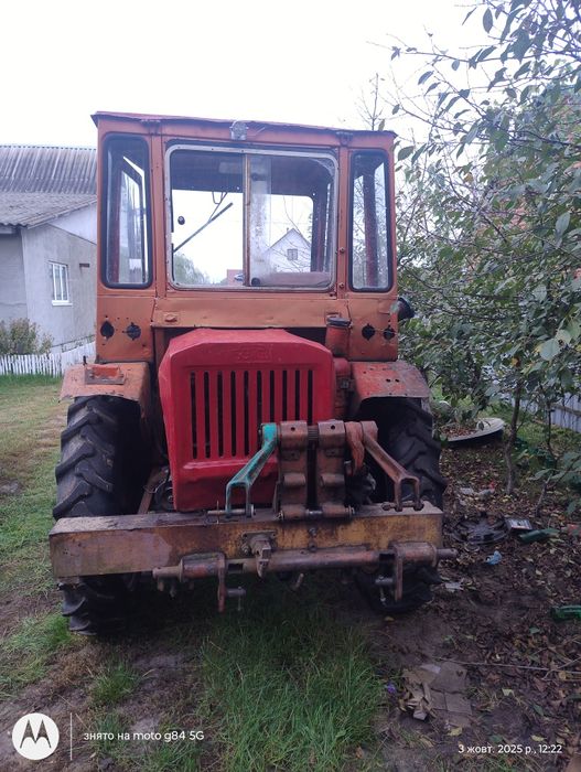 Продам т-16 Д-21