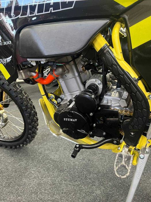 Мотоцикл Zuumav S8 Full Pro (S8-KE300)
