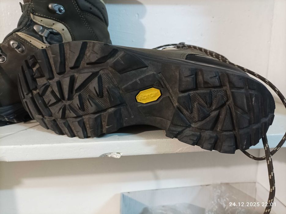 Ботинки Lova gore Tex