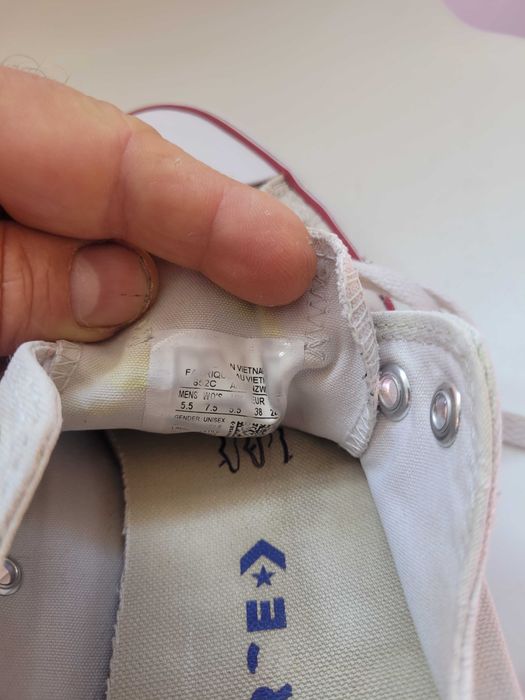Białe trampki Converse rozm. 38