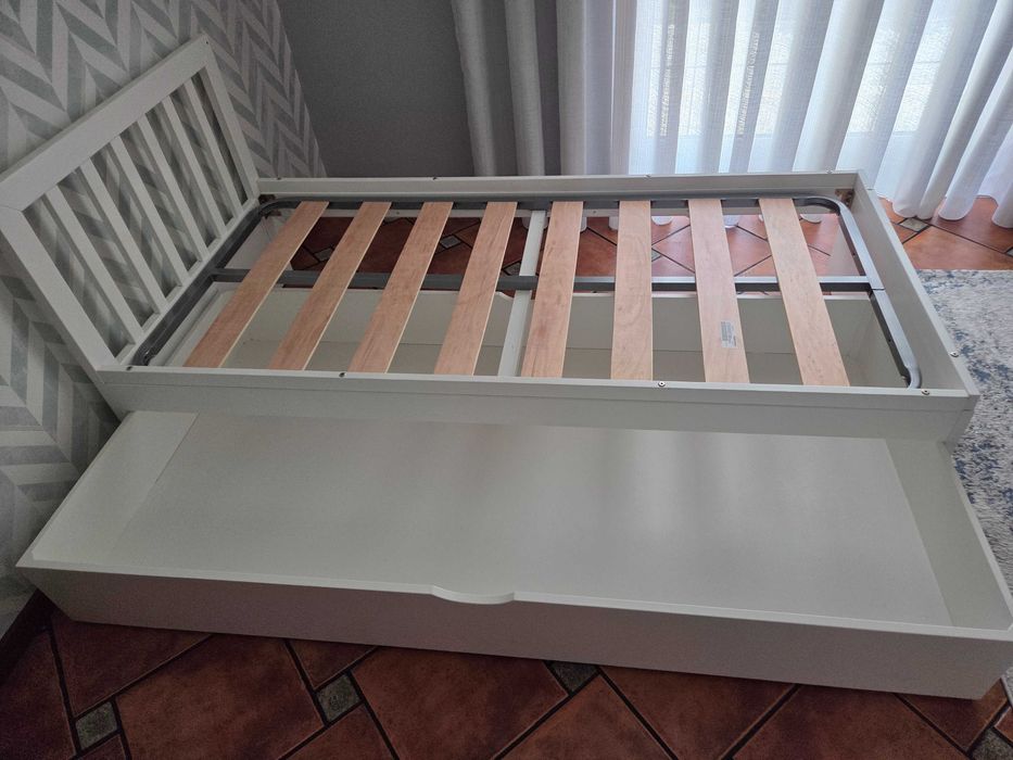 Cama de solteiro