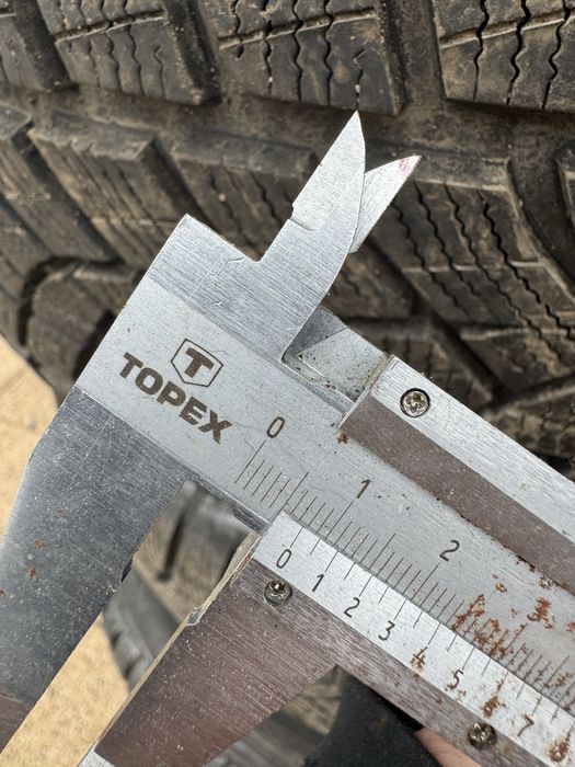 Opony zimowe 255/45R20 goodyear ultragrip 105V