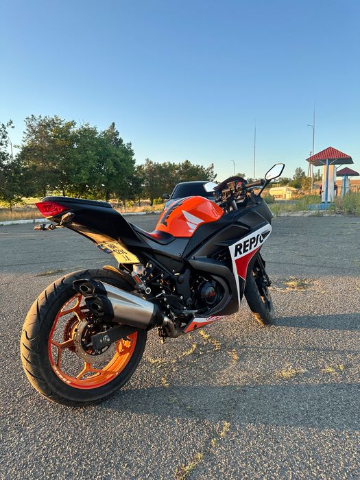 Мотоцикл ml250cbr