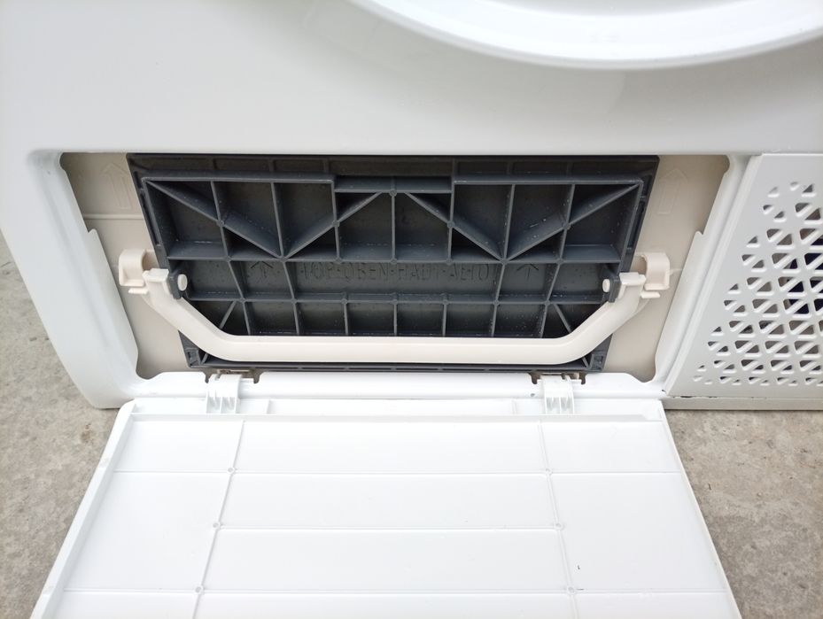 Сушильна машина компресорна AEG 8 кг з Європи