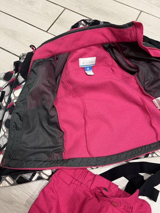 Горнолыжный костюм. Лыжный комбинезон