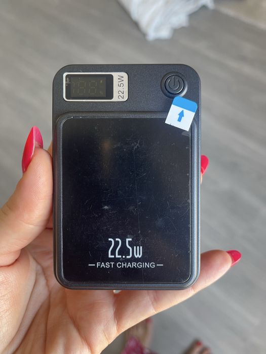 Power bank 20000 mAh magsafe