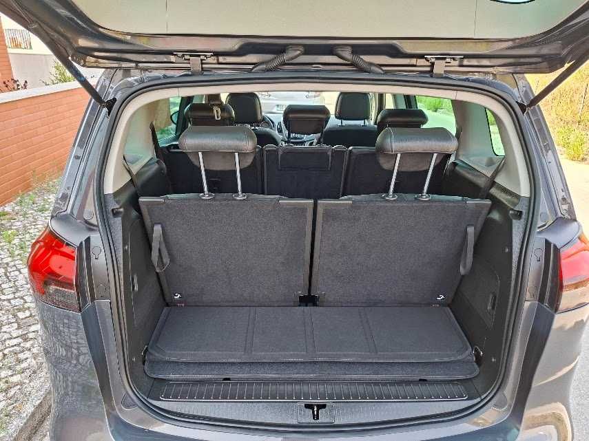 Opel Zafira 1.6 CDTI 135 CV/ 144 Mil Kms /7 Lugares / Versão Cosmo