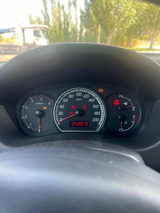 Suzuki Swift 1.3 diesel - LER ANUNCIO