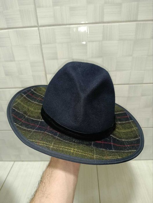 Эта шляпа панама — модель Barbour Thornhill Fedora.