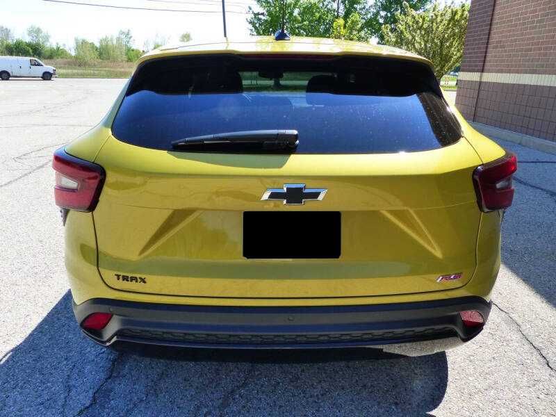 2024 Chevrolet Trax RS