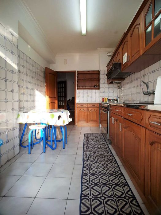 Quarto excelente, cama casal e varanda