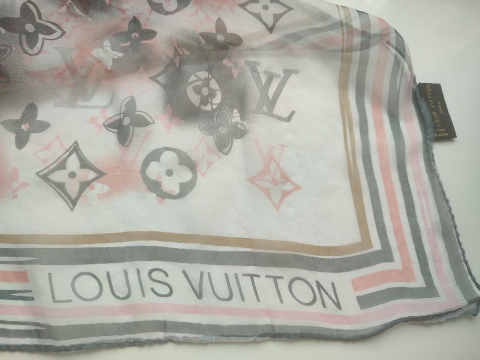 Шарф из натурального шелка Louis Vuitton