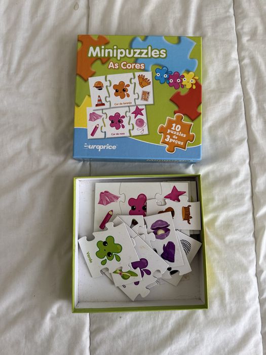 Mini Puzzles As Cores