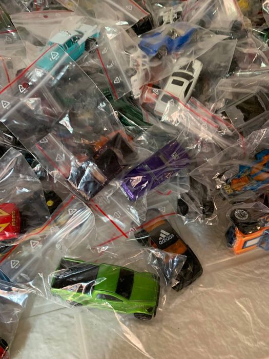 Zestaw hotwheels