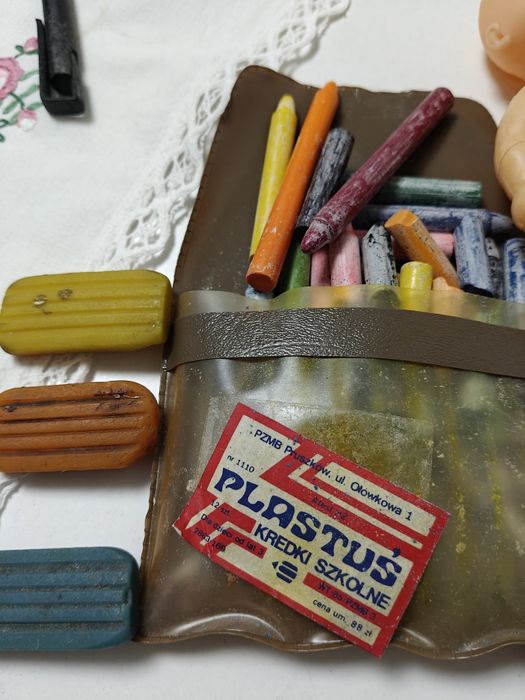 Rzeczy PRL zabawki przybory szkolne