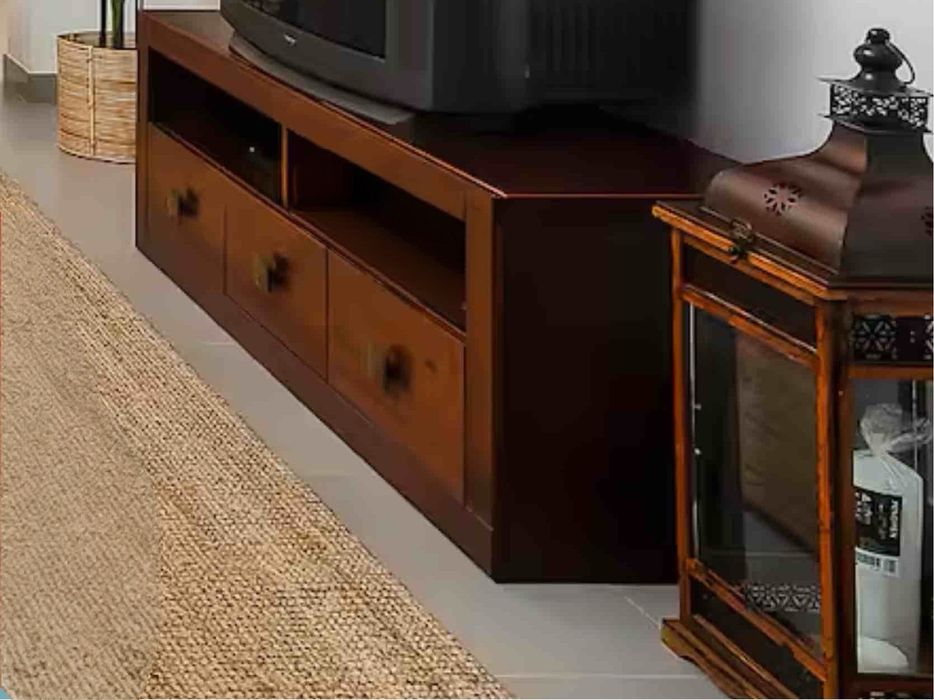 Movel de TV em madeira maçica - 150 x 55 cm - Perfeito em qualquer ambiente