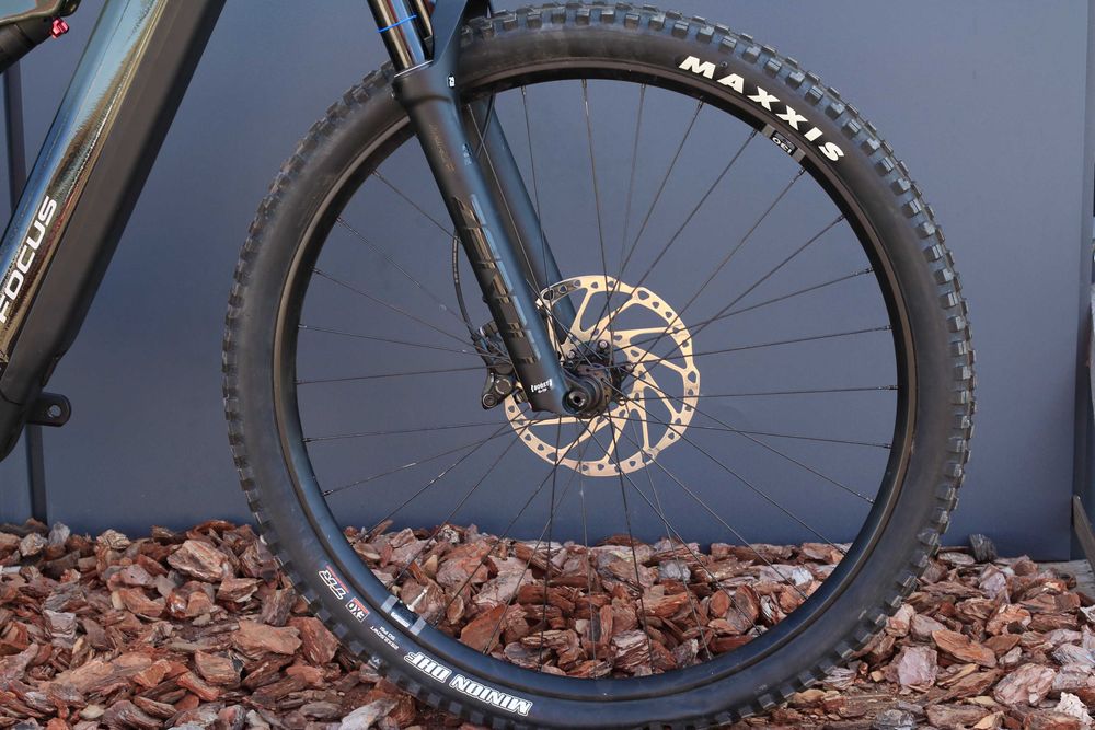Focus Thron² 6.7 2024 S Bosch CX 800Wh MTB двопідвіс 29
