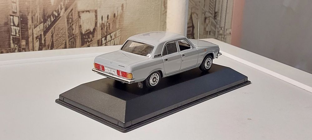 модель Газ-3102,ручная работа