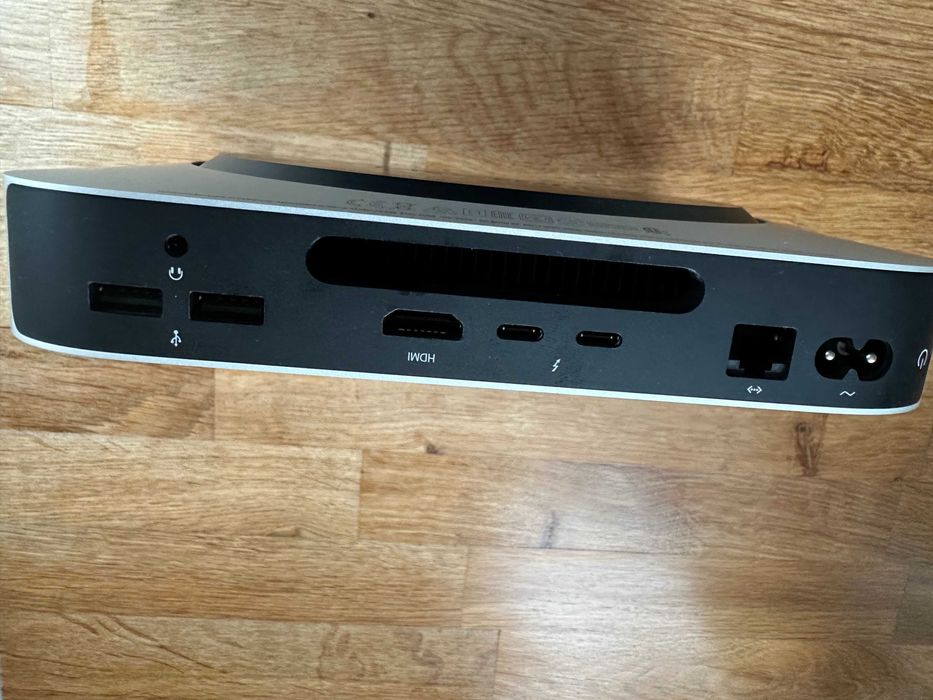Mac mini M1 , 8 GB RAM , rzadko używane urządzenia