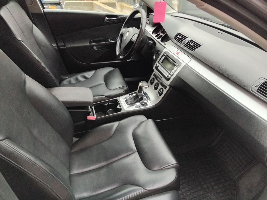 Пасат б6...2008 рік 2.0 дизель коробка автомат