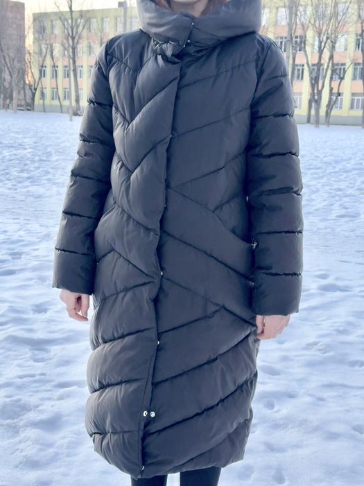 Куртка довга, тепла, стьобана. Розмір 46 ( S-M)