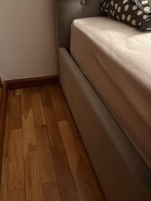 Cama individual rapariga