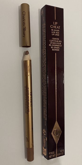 Konturówka kredka do ust Charlotte Tilbury Iconic Nude