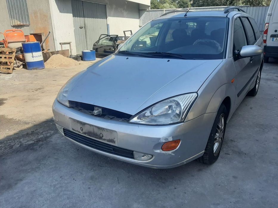 Ford Focus SW para peças