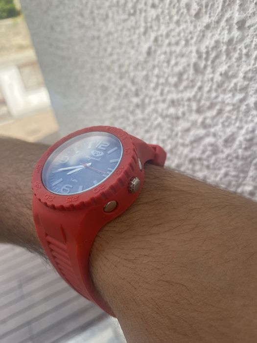 Relógio Anjewels em bom estado