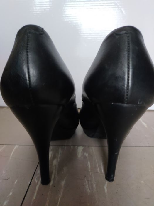 Szpilki skórzane Badura 36/23 cm jak nowe