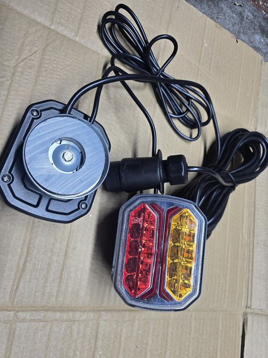 Lampy led na magnes 7.5m