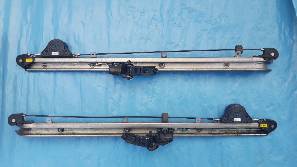 VW T5 MULTIVAN Drzwi Przesuwne BOK Regener W-WA