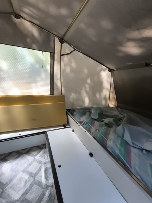 Auto tenda usada