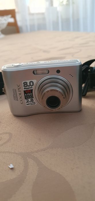 Aparat cyfrowy NIKON  sprzedam