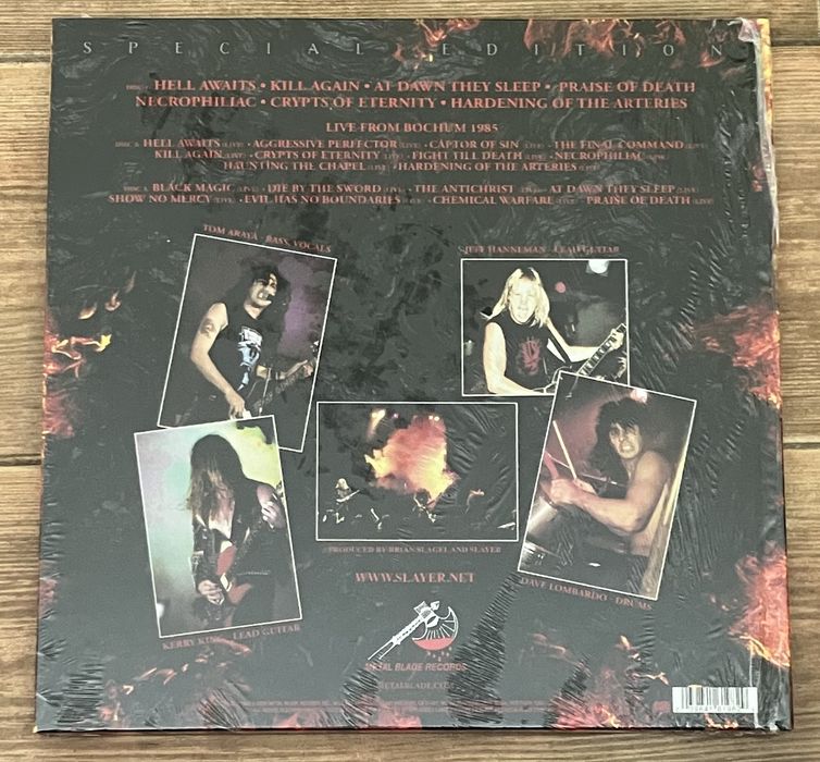 Slayer - Hell Awaits Earbook 40th Anniversary Special Edition