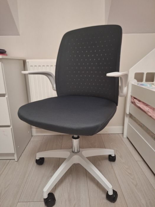 Krzesło, fotel obrotowy jak nowe