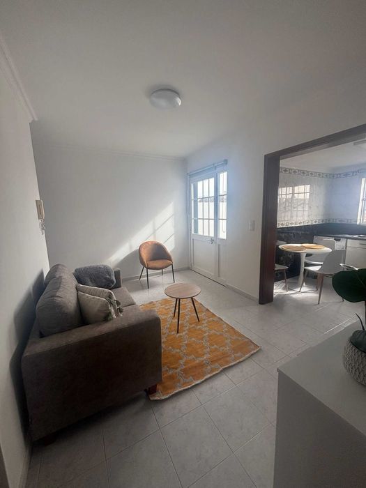 Apartamento T1 Mobilado