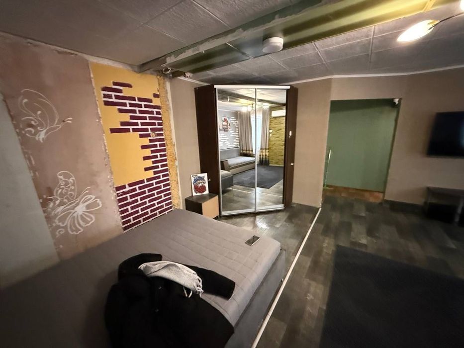 Продам 1к Приднепровск Победа Агни Бардо КВозняка с Ремонтом! Колонка!