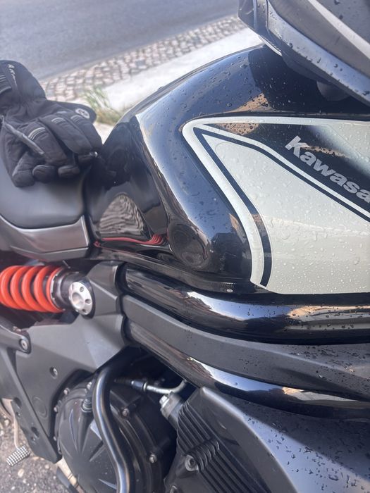 Kawasaki er6n 2011