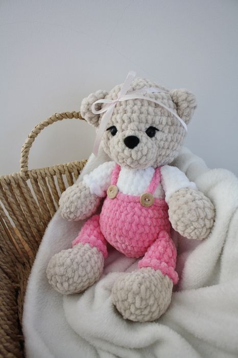 Miś w ogrodniczkach handmade