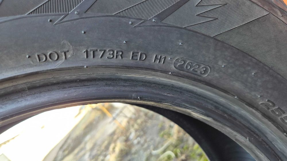 Гума HANKOOK 255/60 R18 108T