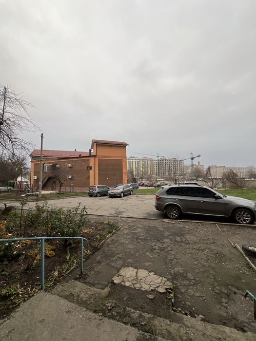 Продам 1 комнатную квартиру. Центр