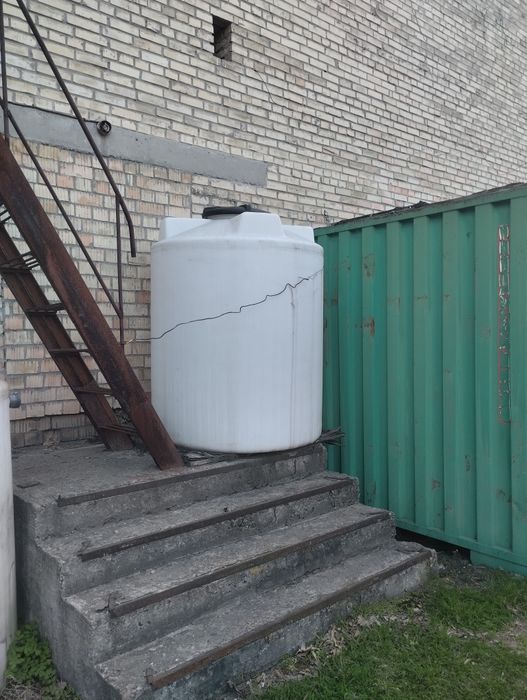 Ёмкость для септика цена 10000 гривен.
