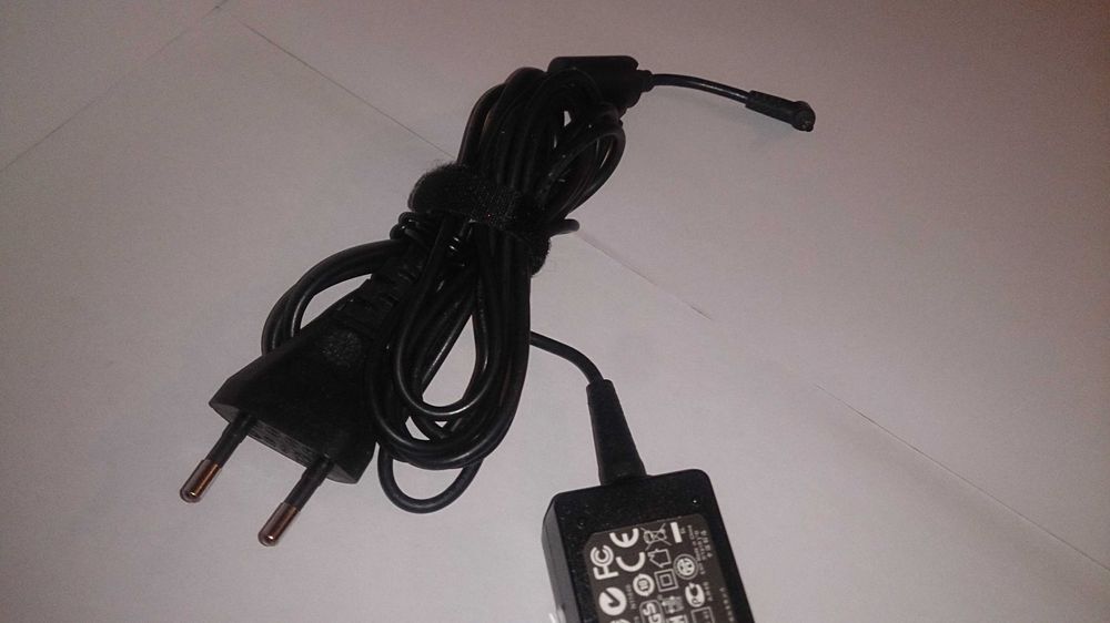 carregador asus ac adapter model exa0901xh (para computador)