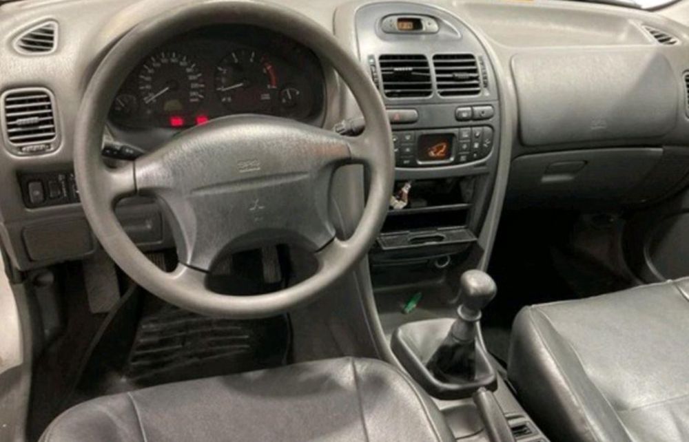 Mitsubishi Carisma 1.9TD