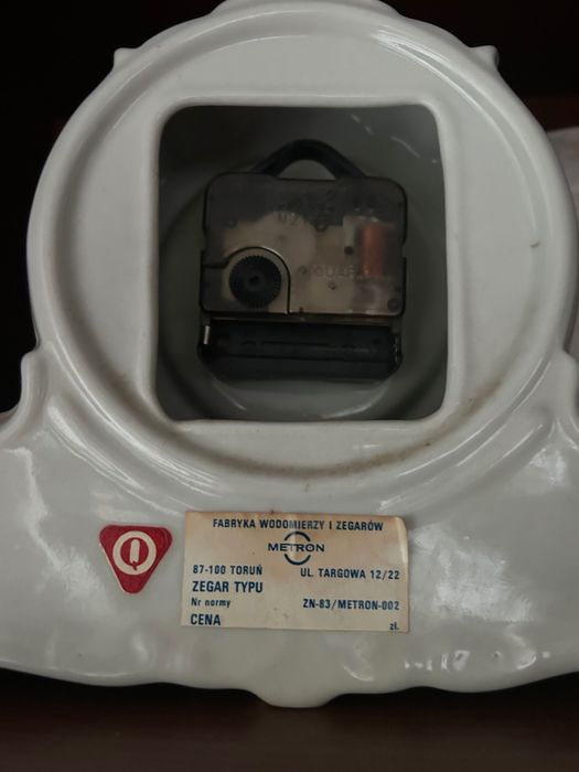 Zegar porcelana firmy Metron