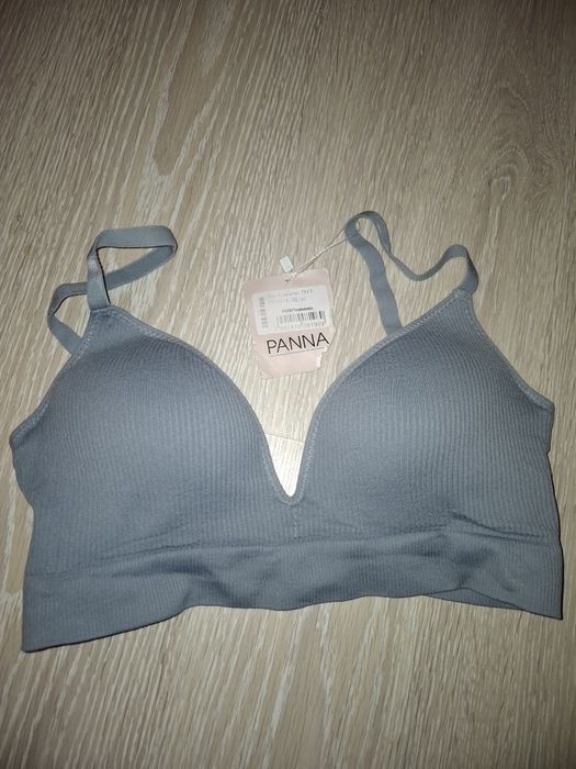 Бюстгалтер, топ.