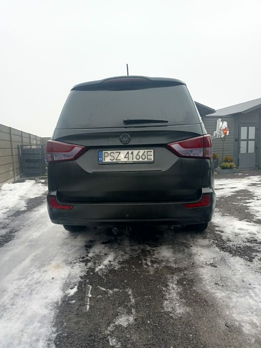 Ssangyoung Rodius II